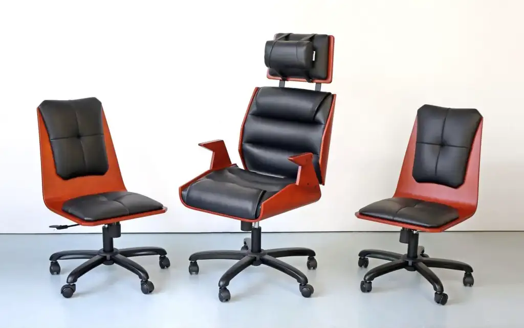 โครงสร้างไม้ของเก้าอี้ผู้บริหารระดับสูง