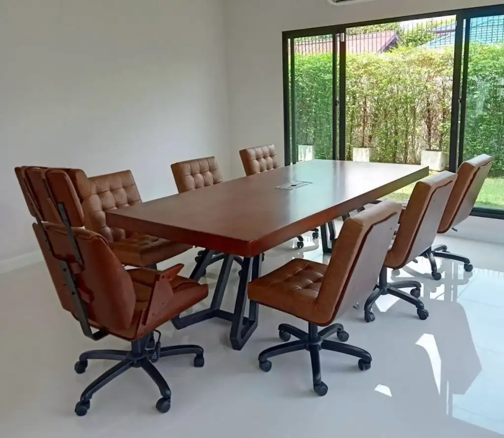 องค์ประกอบในการเลือกโต๊ะประชุม